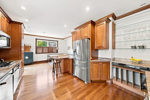 Tiny photo for 134 N Lombard Avenue, Oak Park, IL 60302 (MLS # 12751803)
