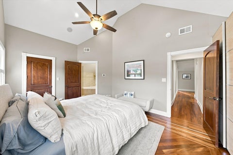 Tiny photo for 134 N Lombard Avenue, Oak Park, IL 60302 (MLS # 12751803)