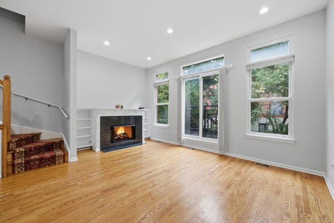 Tiny photo for 935 W College Parkway, Chicago, IL 60608 (MLS # 12739998)