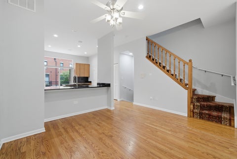 Tiny photo for 935 W College Parkway, Chicago, IL 60608 (MLS # 12739998)