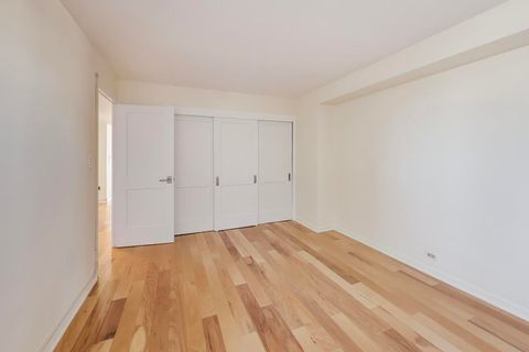 Tiny photo for 3950 N Lake Shore Drive #1130, Chicago, IL 60613 (MLS # 12554877)