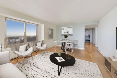 Tiny photo for 3950 N Lake Shore Drive #1130, Chicago, IL 60613 (MLS # 12554877)