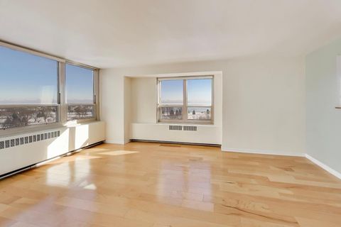 Tiny photo for 3950 N Lake Shore Drive #1130, Chicago, IL 60613 (MLS # 12554877)