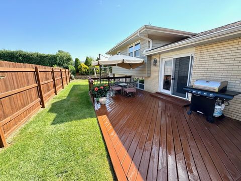 Tiny photo for 8057 Valley Drive, Palos Hills, IL 60465 (MLS # 12572499)