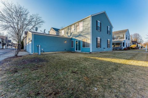 Tiny photo for 813 Serendipity Drive, Aurora, IL 60504 (MLS # 12570198)