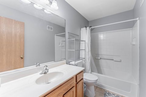 Tiny photo for 813 Serendipity Drive, Aurora, IL 60504 (MLS # 12570198)