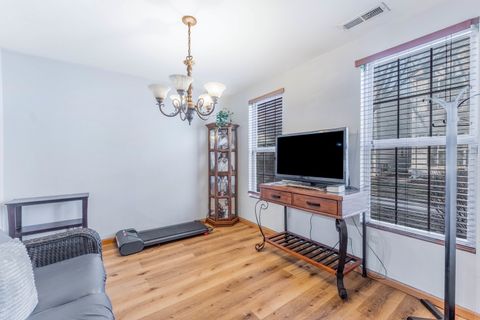 Tiny photo for 813 Serendipity Drive, Aurora, IL 60504 (MLS # 12570198)