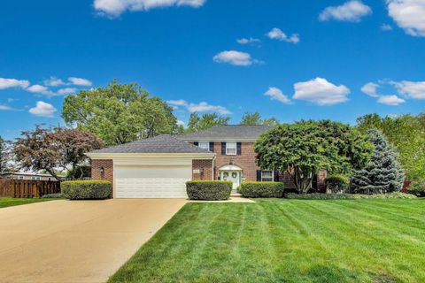 1102 W Skylark Court Palatine IL 60067