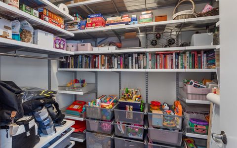 Tiny photo for 4118 N LINCOLN Avenue #302, Chicago, IL 60618 (MLS # 12634019)