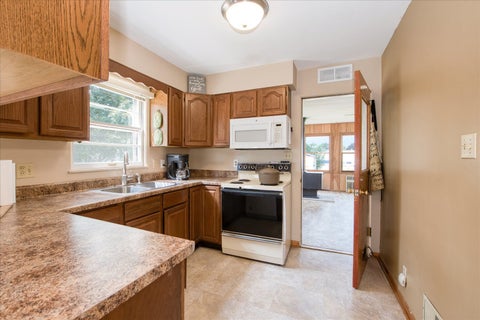 Tiny photo for 309 E Sunset Place, DeKalb, IL 60115 (MLS # 12724246)
