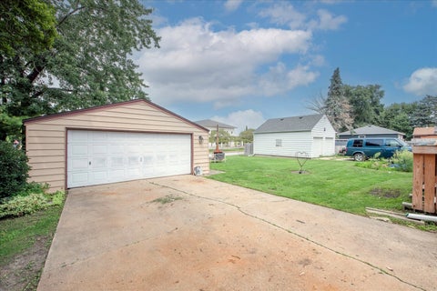 Tiny photo for 309 E Sunset Place, DeKalb, IL 60115 (MLS # 12724246)