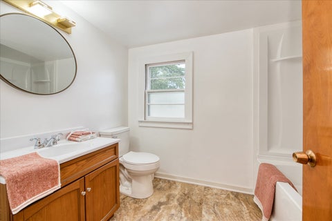Tiny photo for 309 E Sunset Place, DeKalb, IL 60115 (MLS # 12724246)