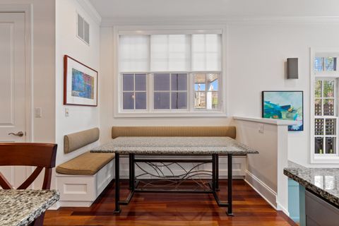 Tiny photo for 1243 W Nelson Street, Chicago, IL 60657 (MLS # 12626325)