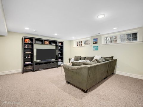 Tiny photo for 225 S Stone Avenue, La Grange, IL 60525 (MLS # 12556625)