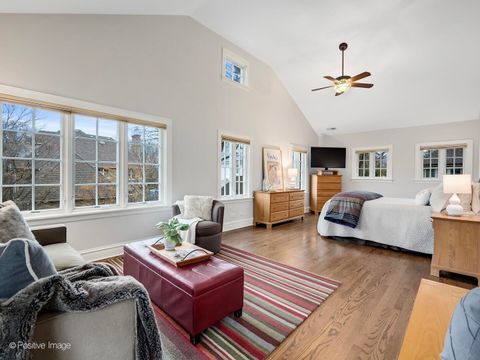 Tiny photo for 225 S Stone Avenue, La Grange, IL 60525 (MLS # 12556625)