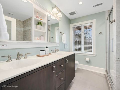 Tiny photo for 225 S Stone Avenue, La Grange, IL 60525 (MLS # 12556625)