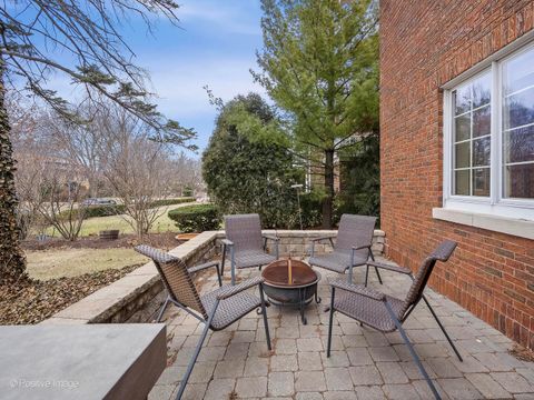 Tiny photo for 225 S Stone Avenue, La Grange, IL 60525 (MLS # 12556625)