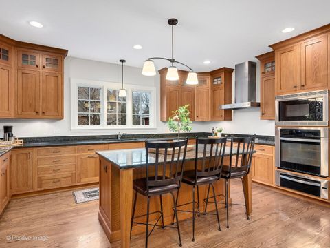 Tiny photo for 225 S Stone Avenue, La Grange, IL 60525 (MLS # 12556625)