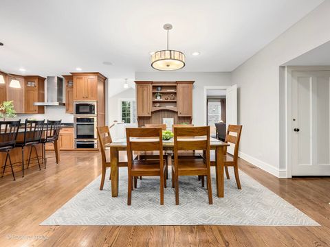 Tiny photo for 225 S Stone Avenue, La Grange, IL 60525 (MLS # 12556625)