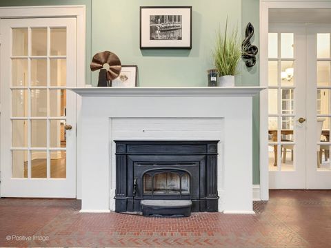 Tiny photo for 225 S Stone Avenue, La Grange, IL 60525 (MLS # 12556625)