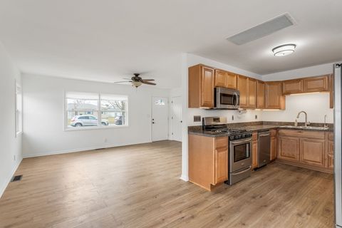 Tiny photo for 303 SPRUCE Street, North Aurora, IL 60542 (MLS # 12543817)