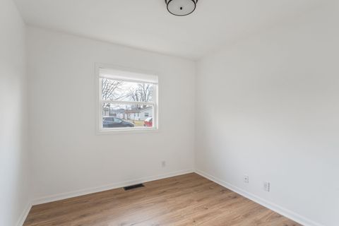 Tiny photo for 303 SPRUCE Street, North Aurora, IL 60542 (MLS # 12543817)