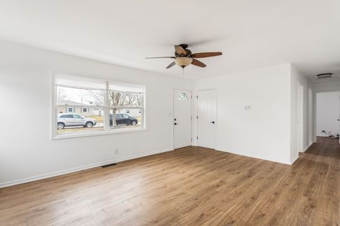 Tiny photo for 303 SPRUCE Street, North Aurora, IL 60542 (MLS # 12543817)