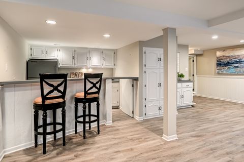 Tiny photo for 11516 Burr Oak Lane, Burr Ridge, IL 60527 (MLS # 12288249)