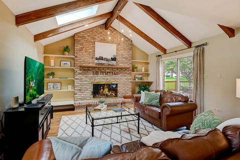 Tiny photo for 11516 Burr Oak Lane, Burr Ridge, IL 60527 (MLS # 12288249)