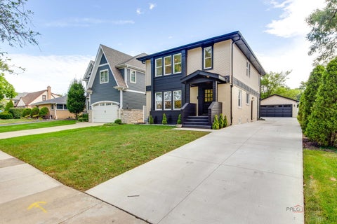 Tiny photo for 607 S Cedar Avenue, Elmhurst, IL 60126 (MLS # 12757449)