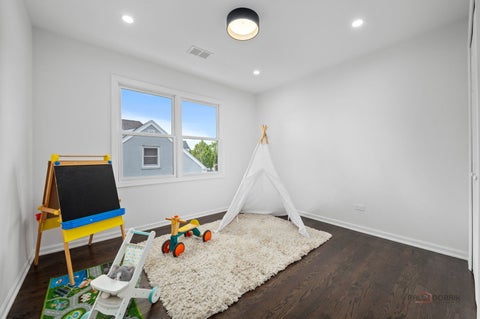 Tiny photo for 607 S Cedar Avenue, Elmhurst, IL 60126 (MLS # 12757449)