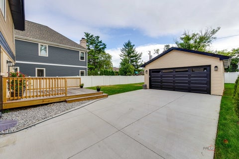 Tiny photo for 607 S Cedar Avenue, Elmhurst, IL 60126 (MLS # 12757449)