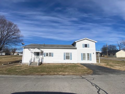 Tiny photo for 515 S Elm Street, Sesser, IL 62884 (MLS # 12549994)