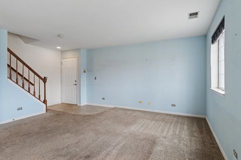 Tiny photo for 1344 S Lorraine Road #C, Wheaton, IL 60189 (MLS # 12567945)
