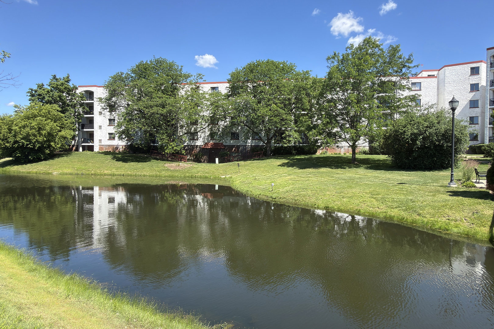 350 plum creek Drive 403