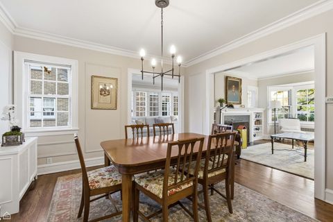 Tiny photo for 2221 Lincolnwood Drive, Evanston, IL 60201 (MLS # 12522573)