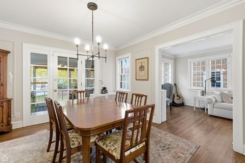 Tiny photo for 2221 Lincolnwood Drive, Evanston, IL 60201 (MLS # 12522573)