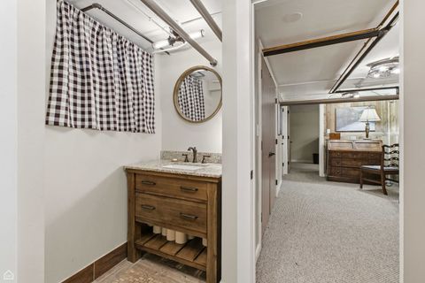 Tiny photo for 2221 Lincolnwood Drive, Evanston, IL 60201 (MLS # 12522573)