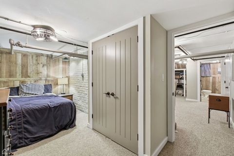 Tiny photo for 2221 Lincolnwood Drive, Evanston, IL 60201 (MLS # 12522573)