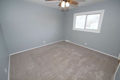 Tiny photo for 3618 Magnolia Court, Bettendorf, IA 52722 (MLS # 100000267)
