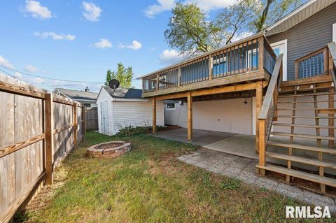 Tiny photo for 1358 W Garfield Street, Davenport, IA 52806 (MLS # QC4268628)