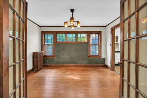 Tiny photo for 1001 S Douglas Avenue, Urbana, IL 61801 (MLS # 12455044)