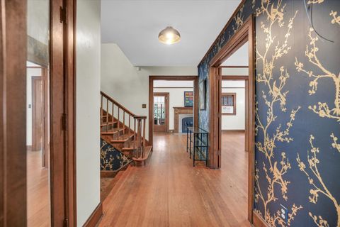 Tiny photo for 1001 S Douglas Avenue, Urbana, IL 61801 (MLS # 12455044)