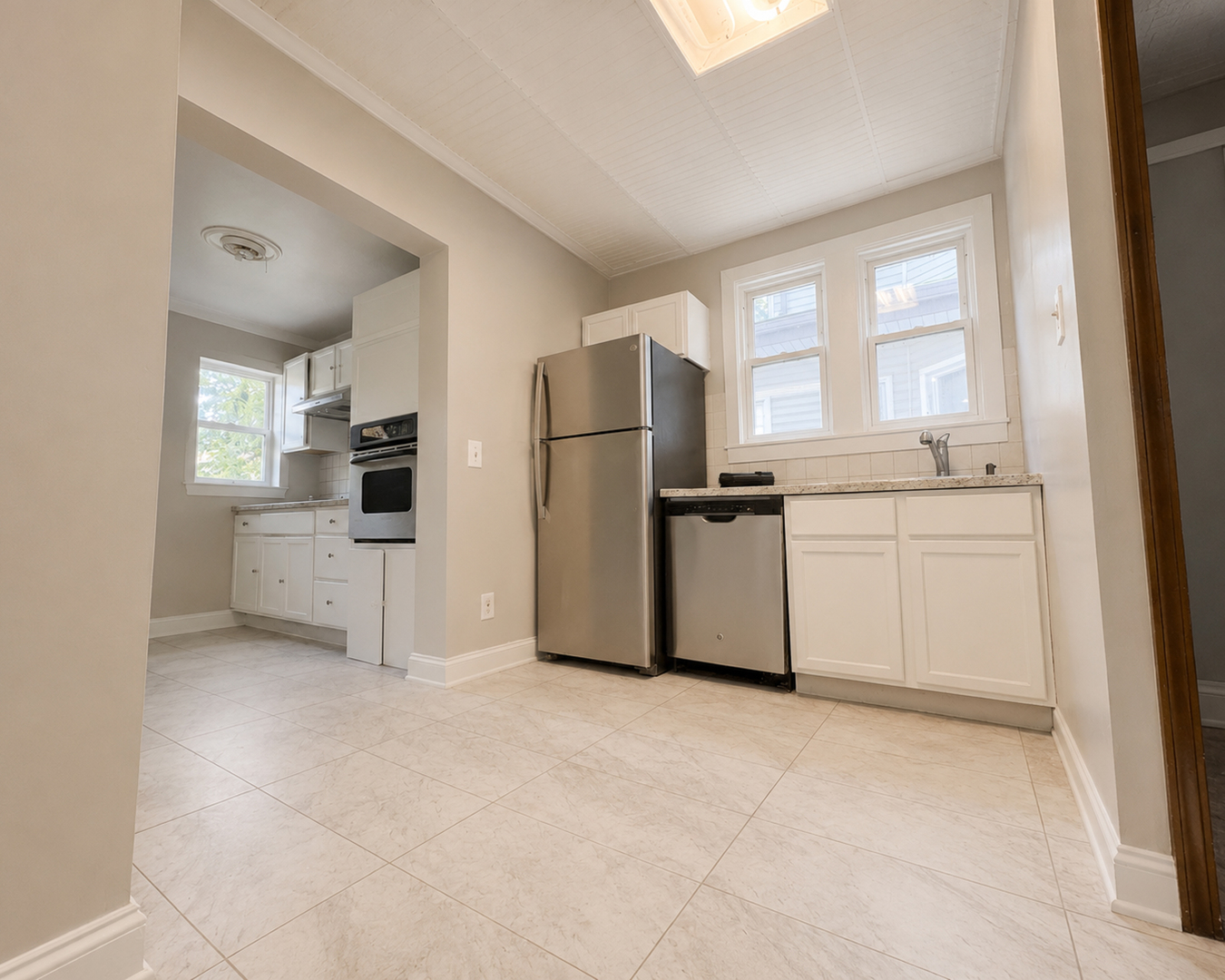 2481 E 74th Street