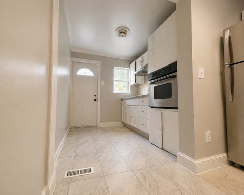 Tiny photo for 2481 E 74th Street, Chicago, IL 60649 (MLS # 12664948)