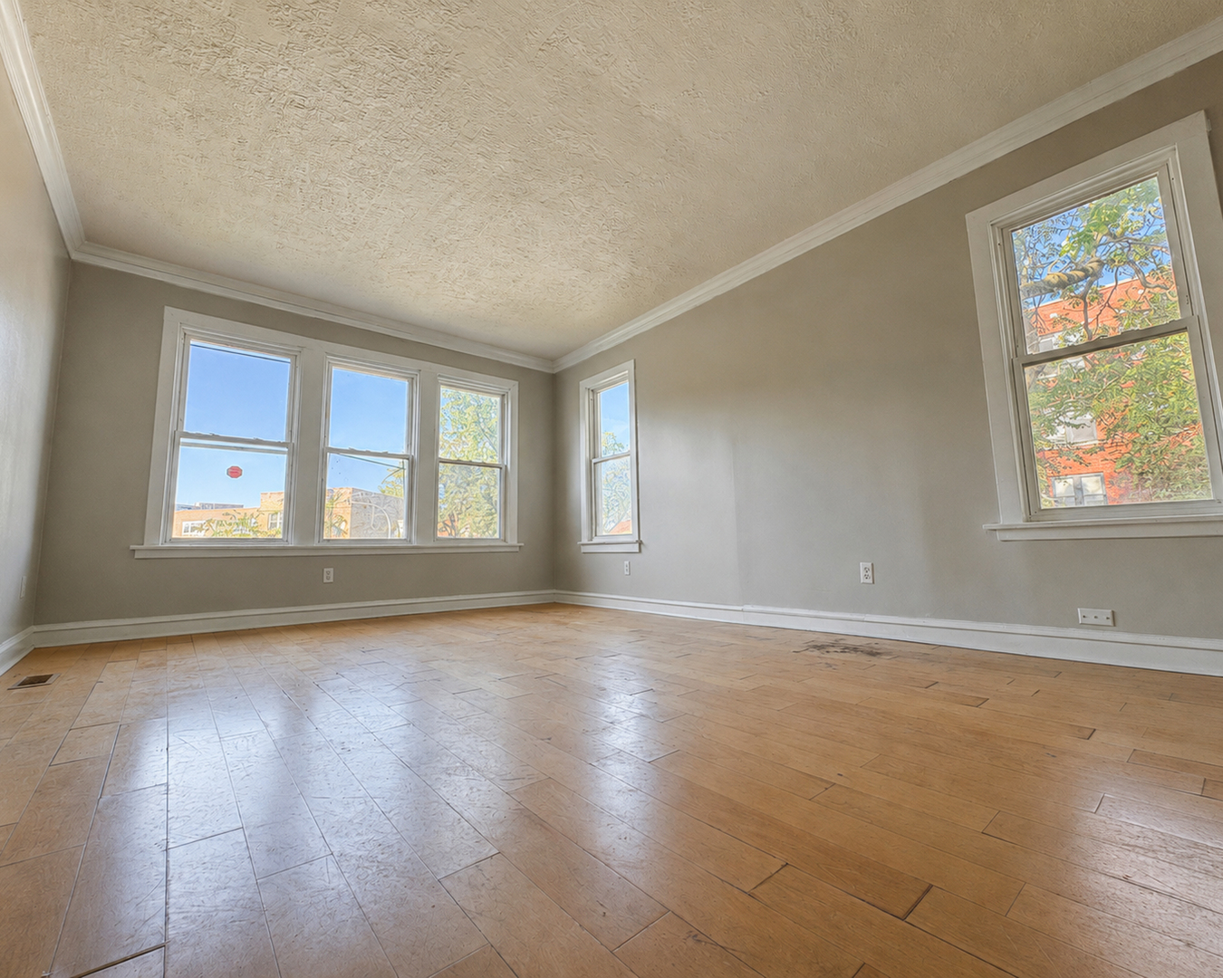 2481 E 74th Street