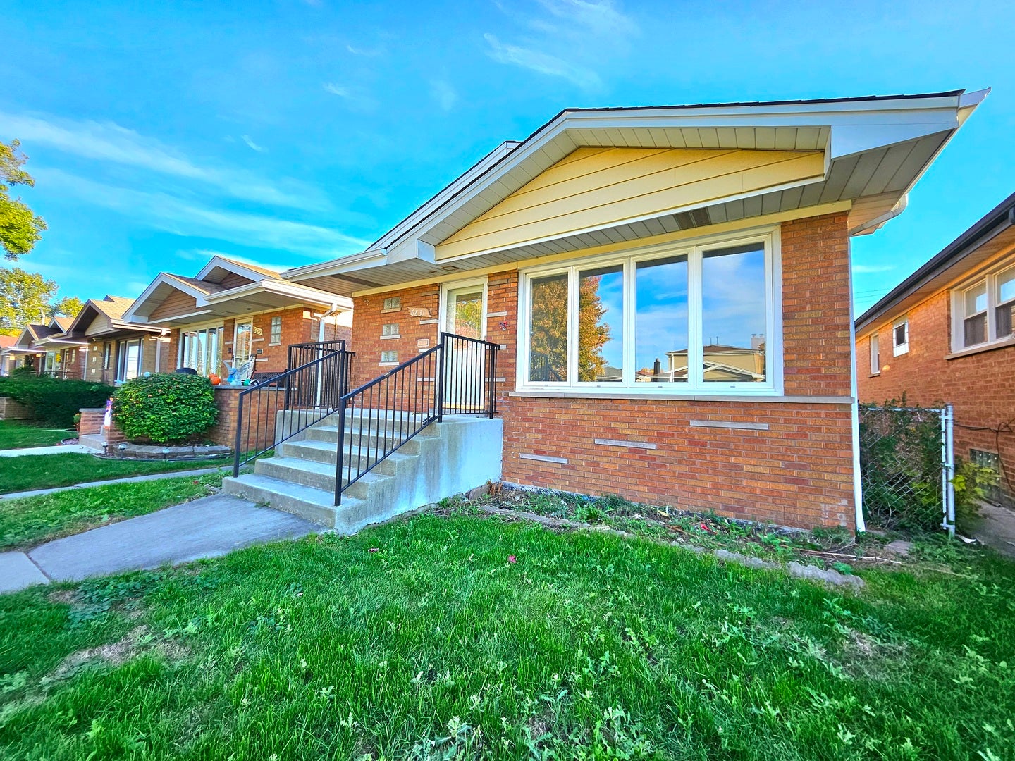 6831 W 64th Street