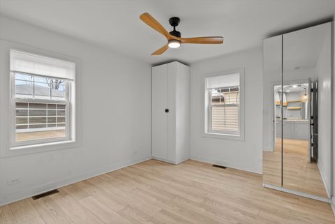 Tiny photo for 2718 W 96th Place, Evergreen Park, IL 60805 (MLS # 12590303)