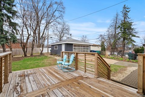 Tiny photo for 2718 W 96th Place, Evergreen Park, IL 60805 (MLS # 12590303)