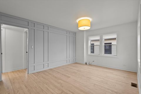 Tiny photo for 2718 W 96th Place, Evergreen Park, IL 60805 (MLS # 12590303)